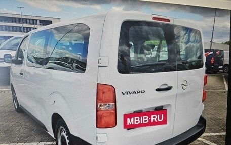 Opel Vivaro, 2022 год, 1 999 000 рублей, 9 фотография