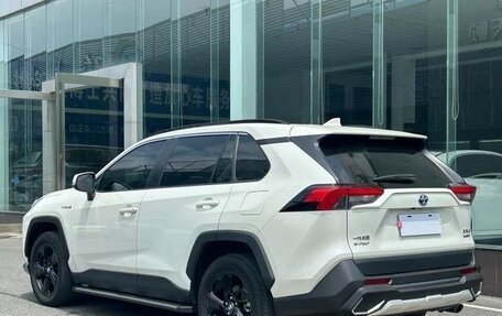 Toyota RAV4, 2021 год, 2 550 443 рублей, 3 фотография
