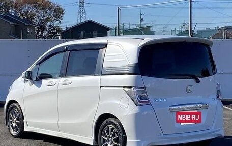Honda Freed I, 2016 год, 801 000 рублей, 6 фотография