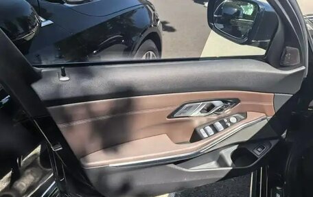 BMW 3 серия, 2022 год, 3 270 000 рублей, 12 фотография