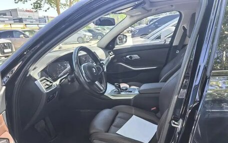 BMW 3 серия, 2022 год, 3 270 000 рублей, 13 фотография