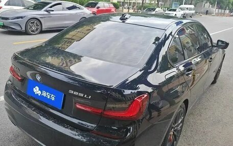 BMW 3 серия, 2022 год, 3 190 000 рублей, 2 фотография