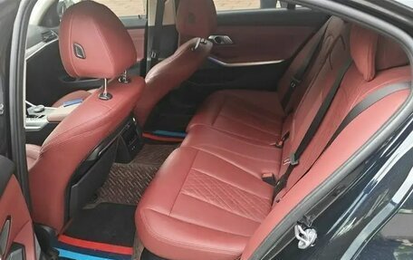 BMW 3 серия, 2022 год, 3 190 000 рублей, 10 фотография