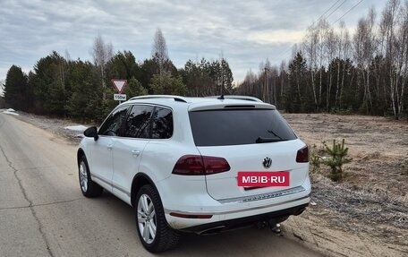 Volkswagen Touareg III, 2015 год, 2 770 000 рублей, 3 фотография