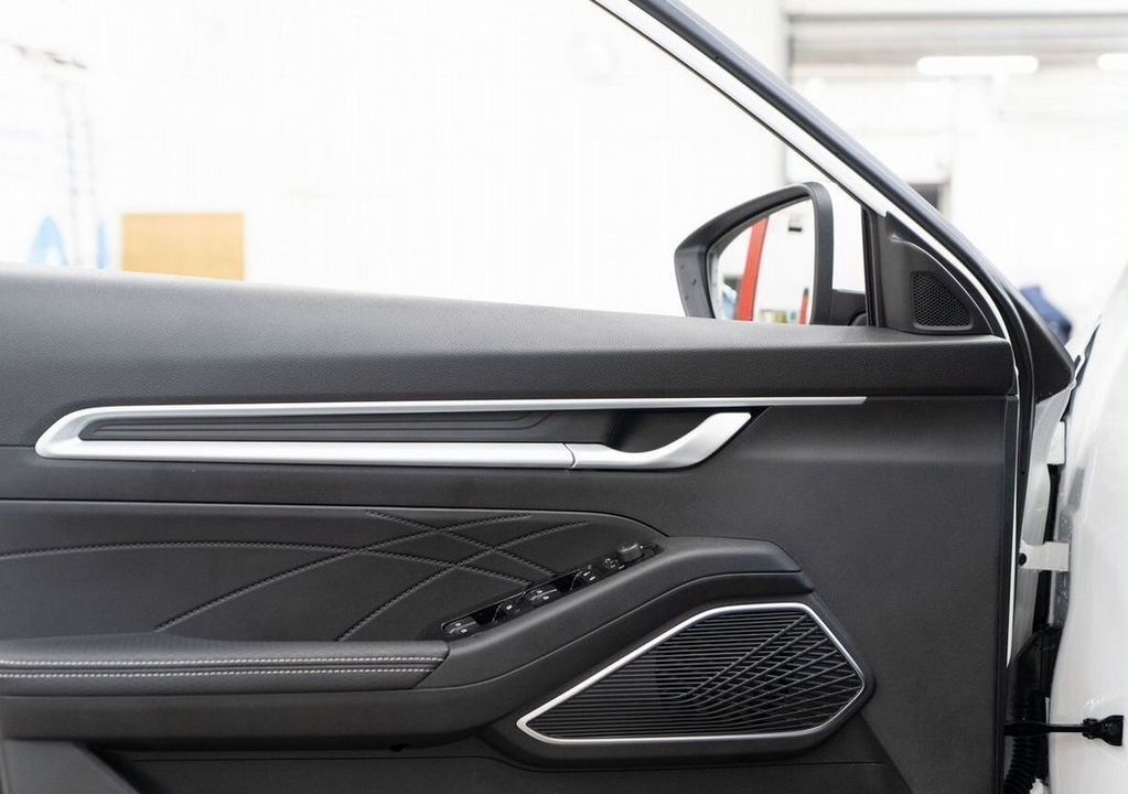 Geely Emgrand, 2024 год, 1 770 990 рублей, 14 фотография