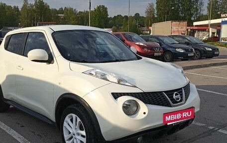 Nissan Juke II, 2011 год, 1 000 000 рублей, 3 фотография