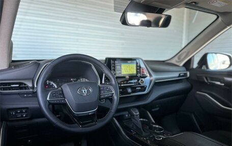 Toyota Highlander, 2020 год, 5 750 000 рублей, 16 фотография