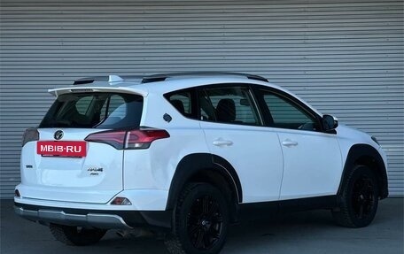Toyota RAV4, 2018 год, 2 149 000 рублей, 5 фотография