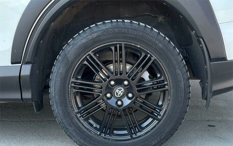 Toyota RAV4, 2018 год, 2 149 000 рублей, 18 фотография