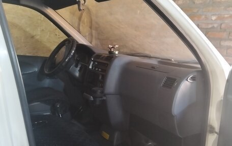 Toyota HiAce, 2000 год, 1 190 000 рублей, 4 фотография
