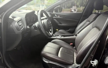 Mazda CX-4, 2021 год, 1 950 000 рублей, 8 фотография