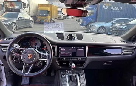 Porsche Macan I рестайлинг, 2021 год, 4 990 000 рублей, 6 фотография