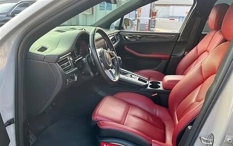 Porsche Macan I рестайлинг, 2021 год, 4 990 000 рублей, 5 фотография