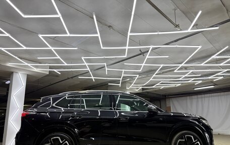 Volkswagen Tiguan, 2024 год, 4 400 000 рублей, 8 фотография