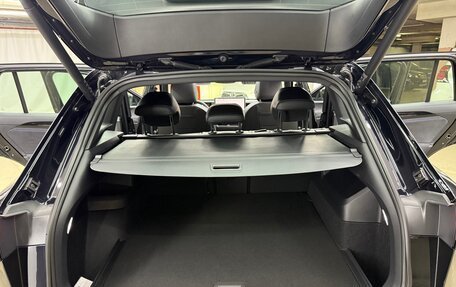 Volkswagen Tiguan, 2024 год, 4 400 000 рублей, 26 фотография