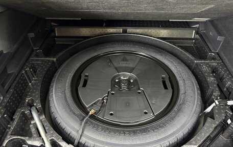 Volkswagen Tiguan, 2024 год, 4 400 000 рублей, 27 фотография
