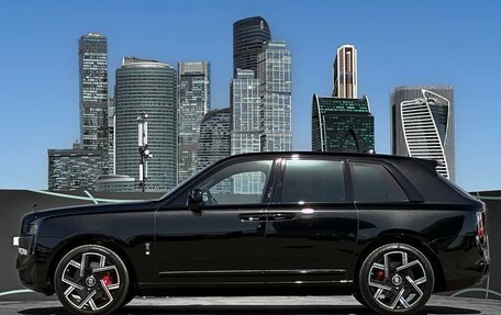 Rolls-Royce Cullinan, 2024 год, 78 900 000 рублей, 7 фотография