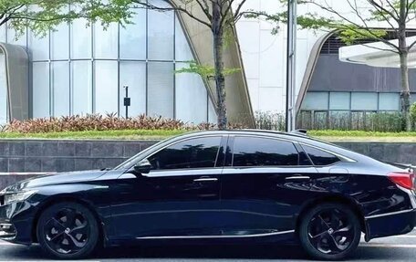 Honda Accord IX рестайлинг, 2021 год, 2 500 000 рублей, 3 фотография
