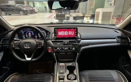 Honda Accord IX рестайлинг, 2021 год, 2 500 000 рублей, 6 фотография