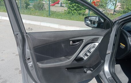 Hyundai Avante, 2012 год, 799 000 рублей, 23 фотография