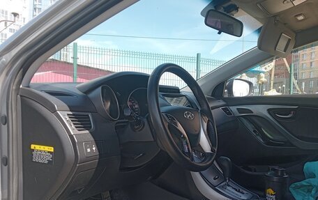Hyundai Avante, 2012 год, 799 000 рублей, 24 фотография