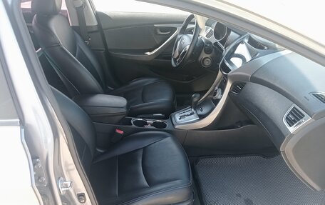 Hyundai Avante, 2012 год, 799 000 рублей, 16 фотография