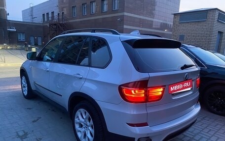 BMW X5, 2011 год, 2 600 000 рублей, 2 фотография