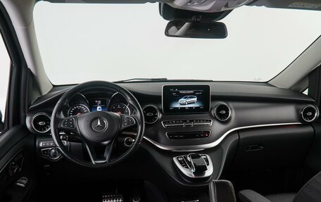 Mercedes-Benz V-Класс, 2019 год, 6 990 000 рублей, 6 фотография