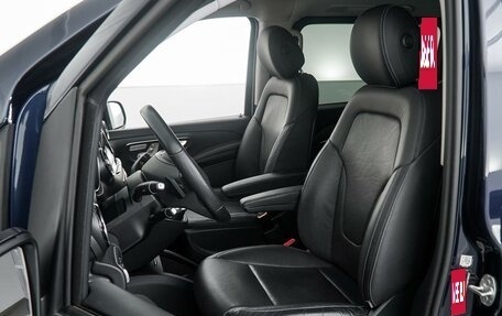 Mercedes-Benz V-Класс, 2019 год, 6 990 000 рублей, 11 фотография