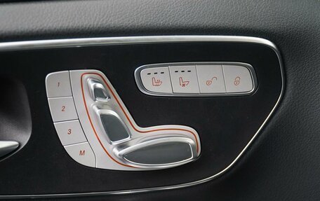 Mercedes-Benz V-Класс, 2019 год, 6 990 000 рублей, 20 фотография