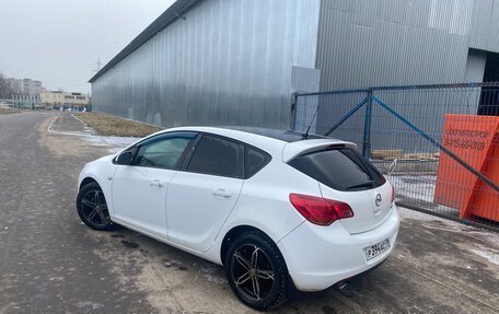 Opel Astra J, 2012 год, 800 000 рублей, 8 фотография