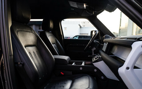 Land Rover Defender II, 2021 год, 5 099 000 рублей, 20 фотография