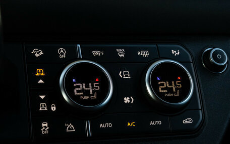 Land Rover Defender II, 2021 год, 5 099 000 рублей, 17 фотография