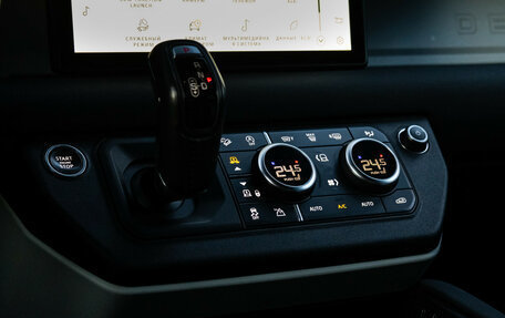 Land Rover Defender II, 2021 год, 5 099 000 рублей, 13 фотография