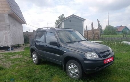Chevrolet Niva I рестайлинг, 2012 год, 525 000 рублей, 1 фотография