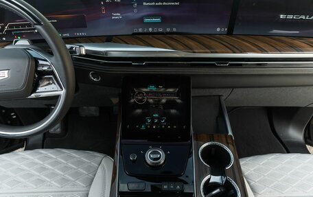Cadillac Escalade V, 2025 год, 24 900 000 рублей, 38 фотография
