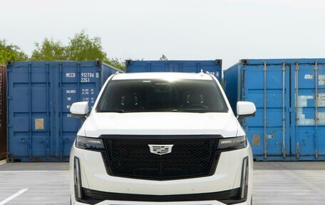 Cadillac Escalade V, 2023 год, 12 480 000 рублей, 3 фотография