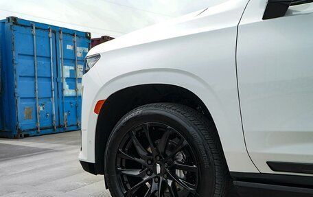 Cadillac Escalade V, 2023 год, 12 480 000 рублей, 8 фотография