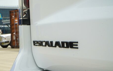 Cadillac Escalade V, 2023 год, 12 480 000 рублей, 11 фотография