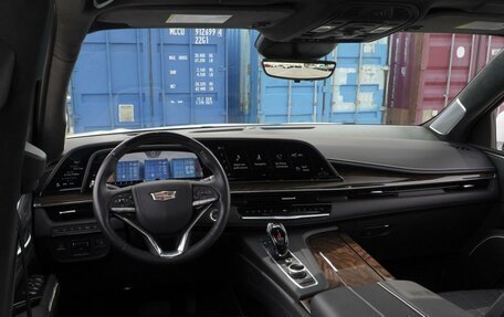 Cadillac Escalade V, 2023 год, 12 480 000 рублей, 13 фотография