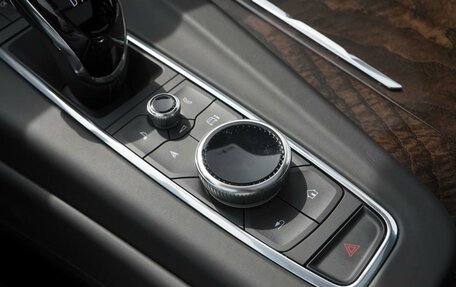 Cadillac Escalade V, 2023 год, 12 480 000 рублей, 32 фотография