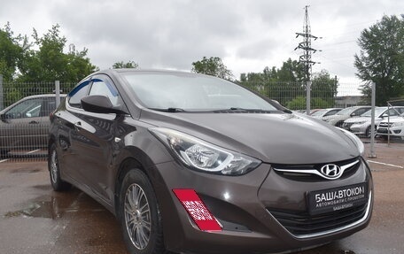 Hyundai Elantra V, 2013 год, 1 080 000 рублей, 2 фотография