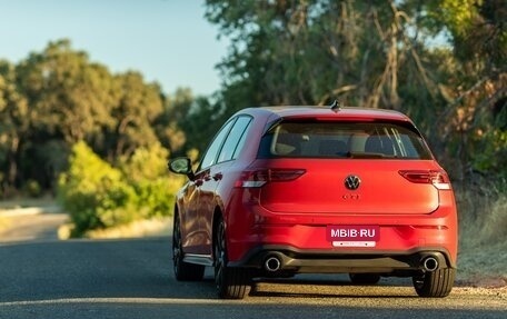 Volkswagen Golf GTI, 2022 год, 2 400 000 рублей, 5 фотография