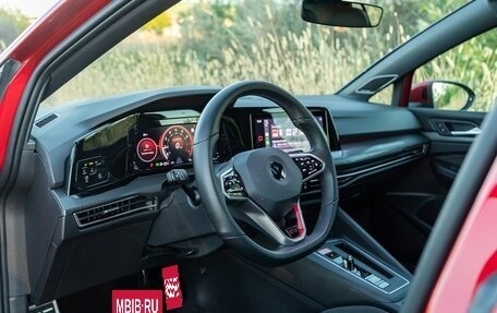 Volkswagen Golf GTI, 2022 год, 2 400 000 рублей, 4 фотография