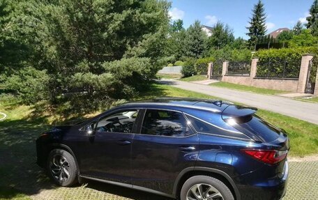 Lexus RX IV рестайлинг, 2017 год, 4 050 000 рублей, 3 фотография