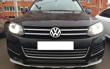 Volkswagen Touareg III, 2014 год, 2 990 000 рублей, 2 фотография