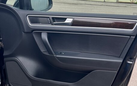 Volkswagen Touareg III, 2014 год, 2 990 000 рублей, 18 фотография