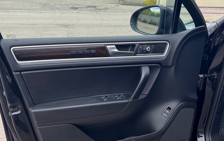 Volkswagen Touareg III, 2014 год, 2 990 000 рублей, 19 фотография