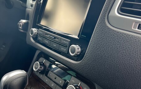Volkswagen Touareg III, 2014 год, 2 990 000 рублей, 24 фотография