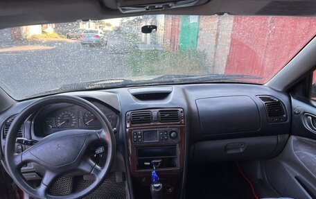 Mitsubishi Galant VIII, 1999 год, 285 000 рублей, 13 фотография
